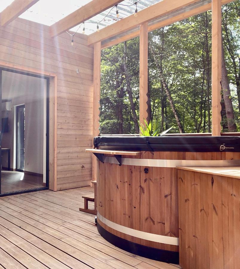Madame Imagine, Lodges & Spa Épinal Esterno foto
